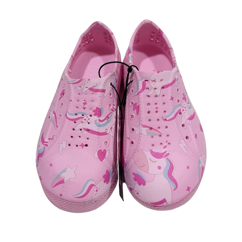 NWT Chatties shoes